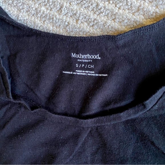 3/$15!💗 Basic black Motherhood Maternity tank, S - Picture 2 of 2